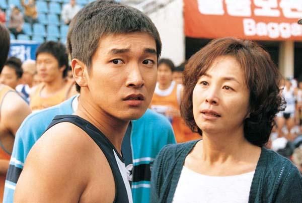 低調過頭的雅痞演員曹承佑!